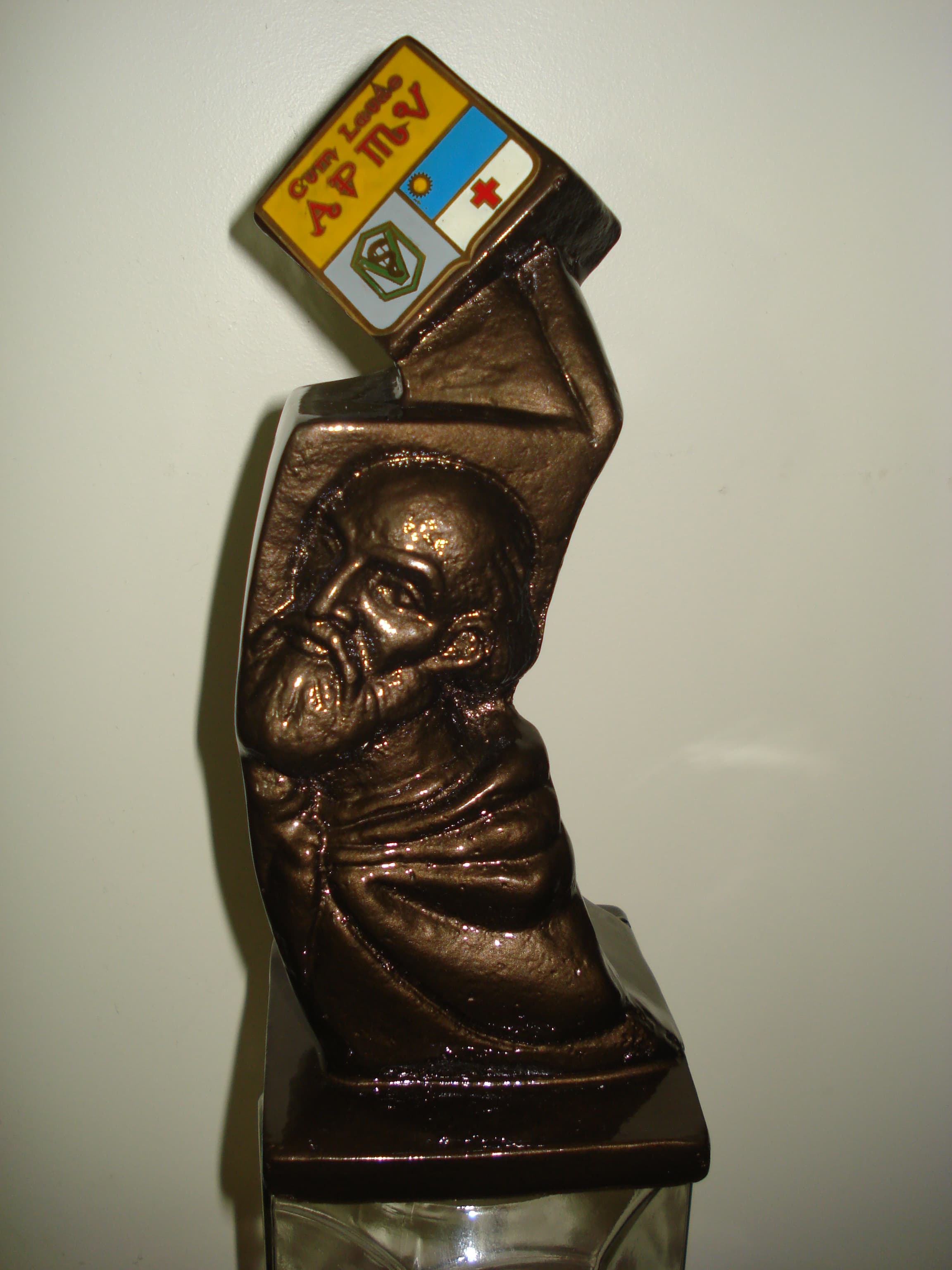 Troféu do Prêmio Santo Eliseu